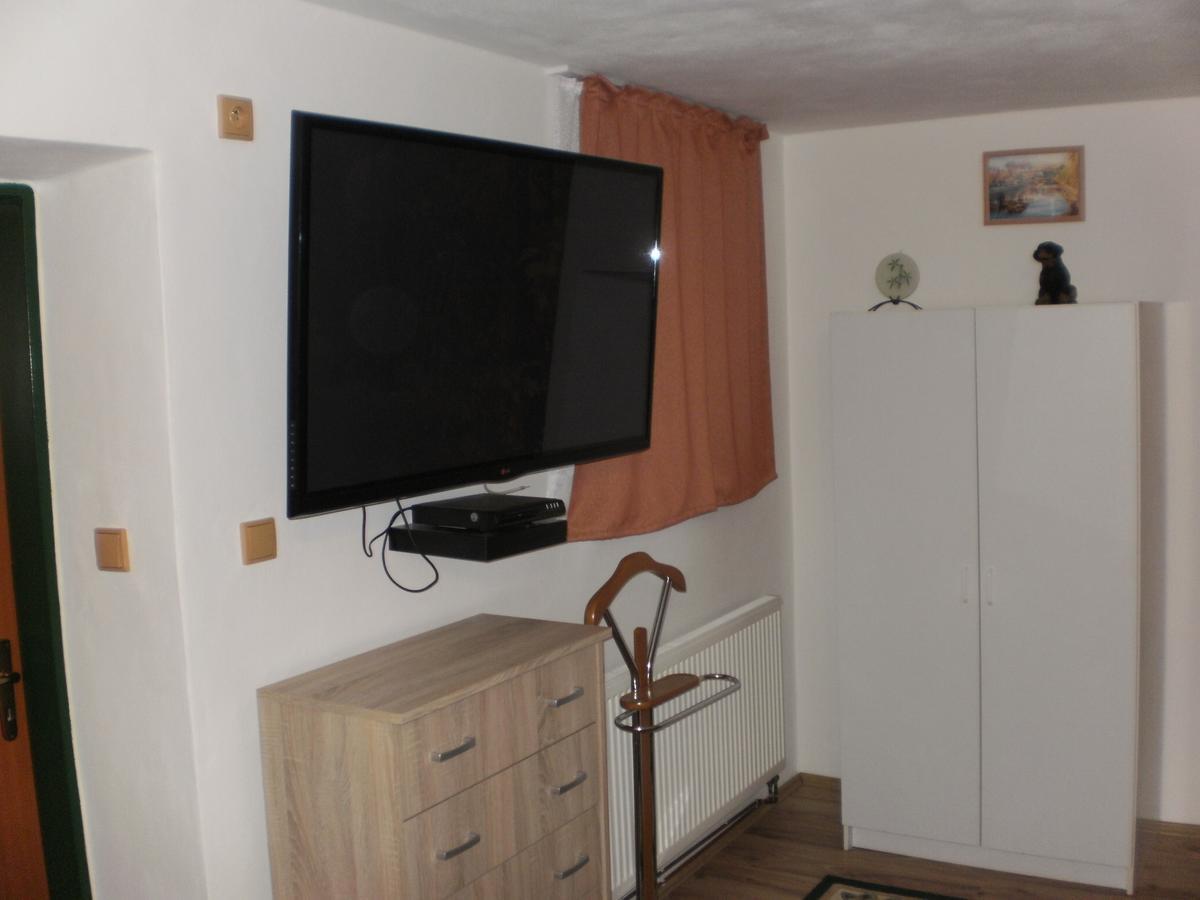 Privat Buk 100 Apartamento Jindřichŭv Hradec Exterior foto