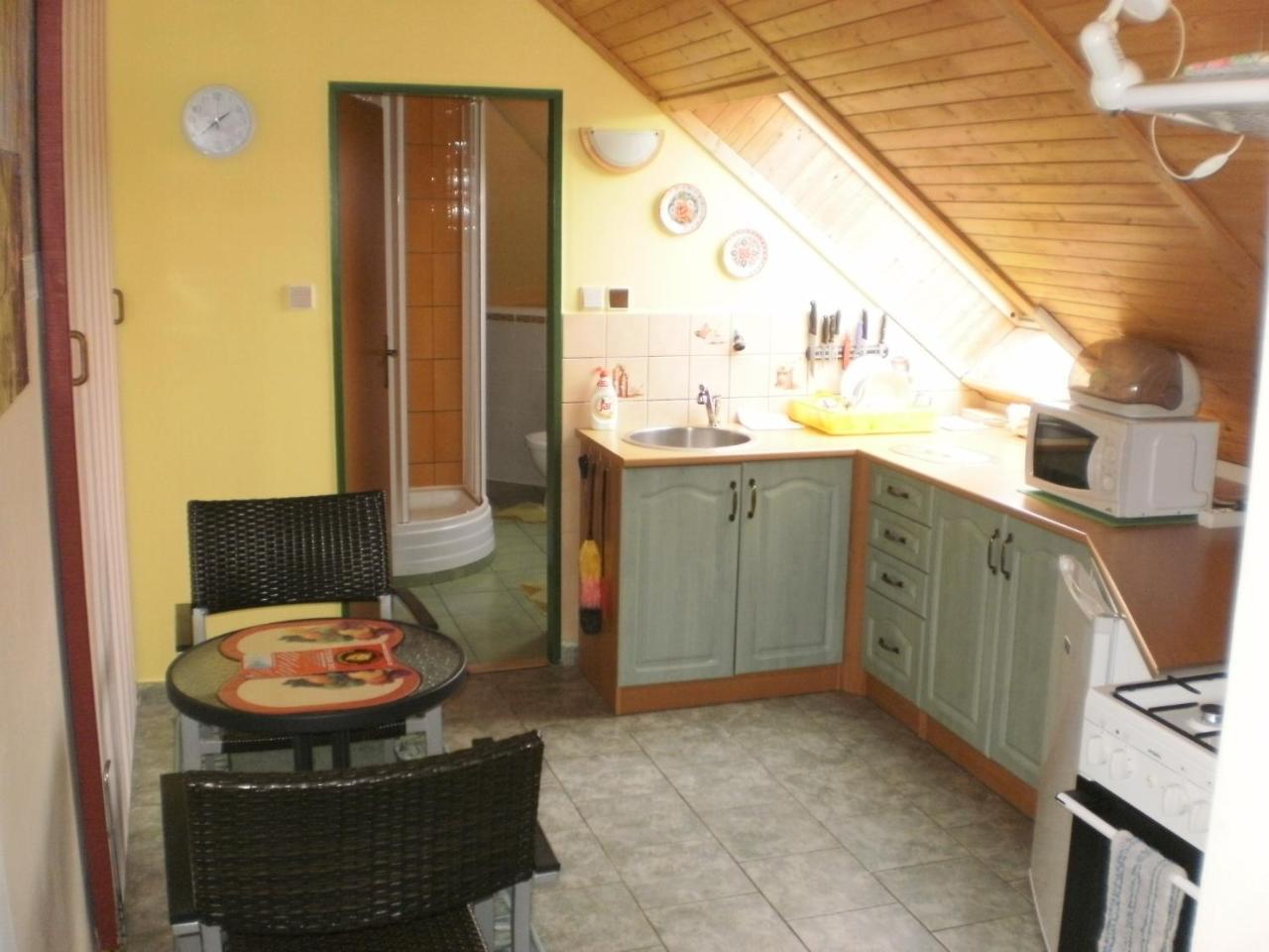 Privat Buk 100 Apartamento Jindřichŭv Hradec Exterior foto